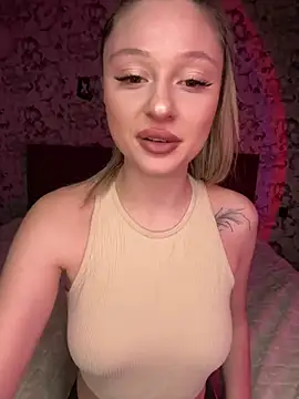 Kimsweet7 online show from 12-28-24, 06:18