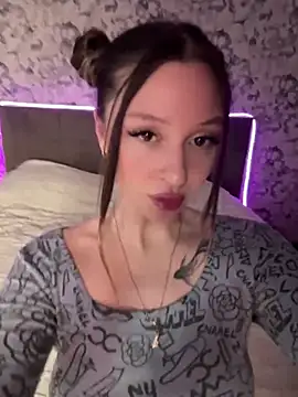 Kimsweet7 online show from 03-05-25, 05:08