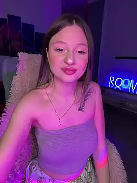 Kimsweet7 online show from 03-18-25, 06:04