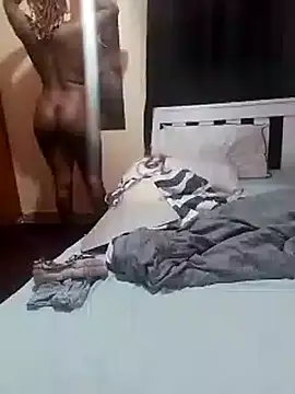 Snapshot of fatassmessey chatting on 03-22-25, 05:49 fatassmessey online show from 03-22-25, 05:49