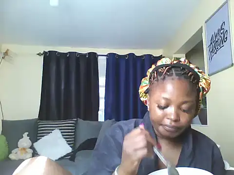 Snapshot of fatassmessey chatting on 03-23-25, 06:05 fatassmessey online show from 03-23-25, 06:05