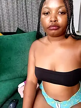 Snapshot of fatassmessey chatting on 10-22-25, 08:03 fatassmessey online show from 10-22-25, 08:03