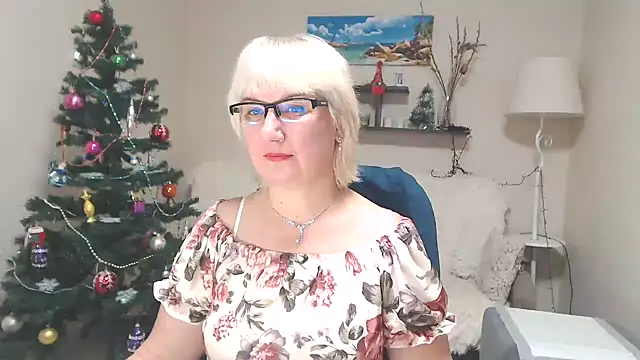 FleurMays online show from 12-22-24, 05:56