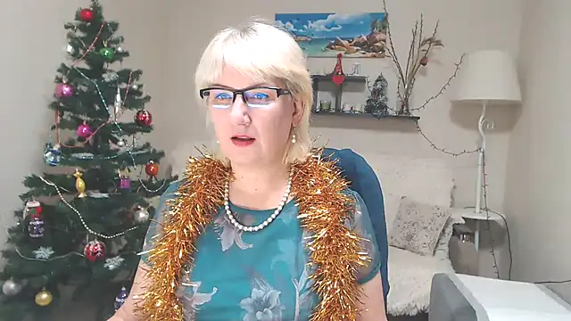 FleurMays online show from 12-23-24, 03:18