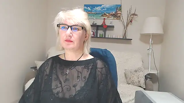 FleurMays online show from 01-19-25, 05:48