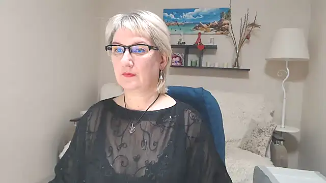 FleurMays online show from 01-31-25, 02:26