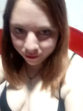 Snapshot of melanieagus31 chatting on 10-23-25, 01:32 melanieagus31 online show from 10-23-25, 01:32