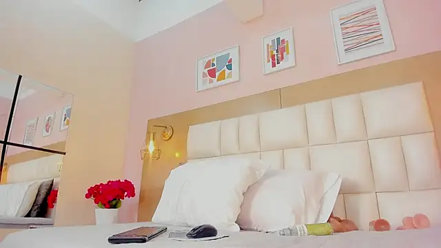 Snapshot of Scarleet_am chatting on 03-09-25, 06:50 Scarleet am online show from 03-09-25, 06:50