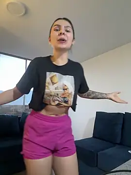 Snapshot of SofiaG_ chatting on 02-24-25, 10:47 SofiaG  online show from 02-24-25, 10:47