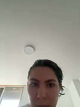 Snapshot of SofiaG_ chatting on 02-27-25, 10:31 SofiaG  online show from 02-27-25, 10:31