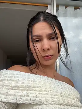 Snapshot of SofiaG_ chatting on 09-29-25, 10:36 SofiaG  online show from 09-29-25, 10:36