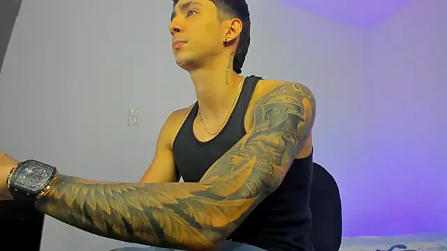 OliverBennet online show from 01-11-25, 12:44