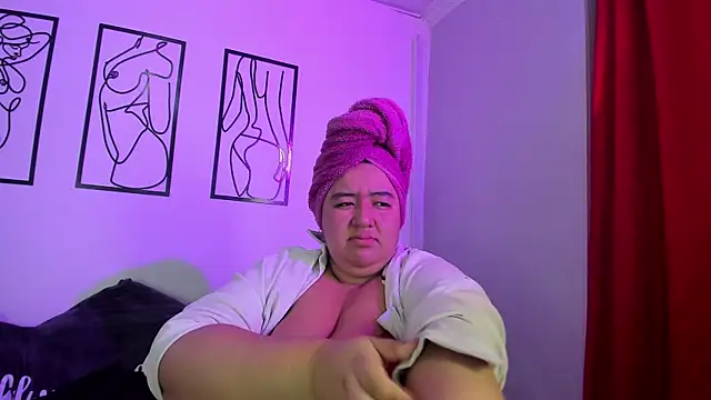 RubyPirsso18 online show from 01-01-25, 04:18