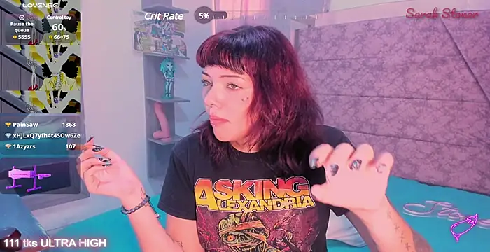Snapshot of Sarah-Stoner chatting on 03-12-25, 10:07 Sarah-Stoner online show from 03-12-25, 10:07