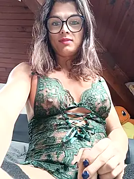 Snapshot of Cassia_Stars chatting on 10-08-25, 09:40 Cassia Stars online show from 10-08-25, 09:40