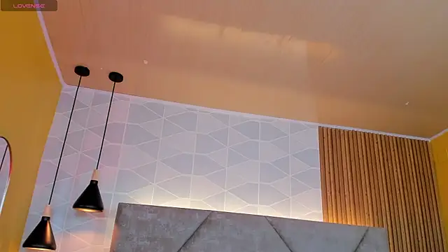 Ada  lee  online show from 02-19-25, 11:28