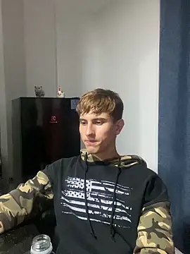 oliver Lz online show from 10-15-25, 04:01