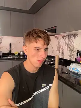 oliver Lz online show from 10-19-25, 08:20