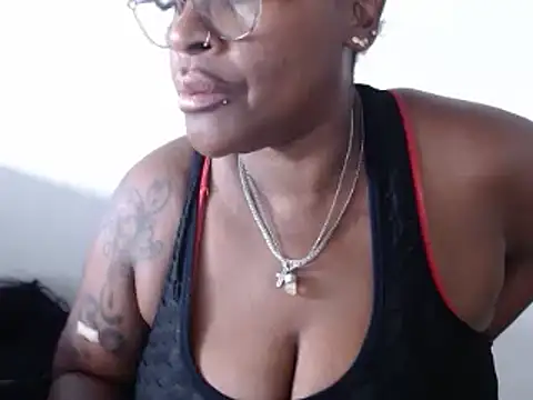 loretybig online show from 02-19-25, 07:16