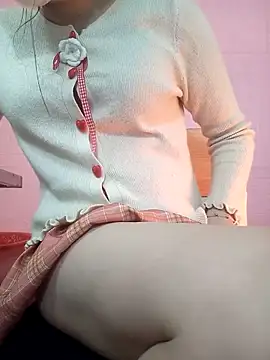 Snapshot of HaTyh chatting on 02-16-25, 12:32 HaTyh online show from 02-16-25, 12:32