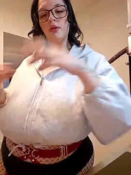 Jujuicy 97 online show from 02-04-26, 08:09