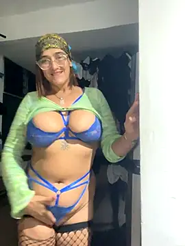 anastasia and jordan online show from 11-22-25, 09:19