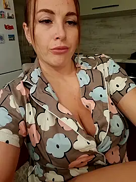 Cute Hot Alice online show from 10-20-25, 08:31