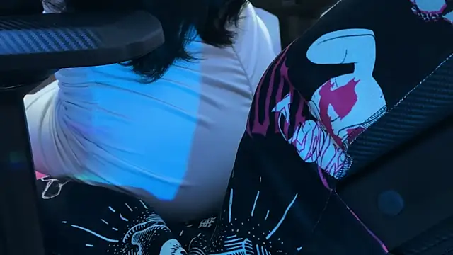 KiraLiLime online show from 02-26-25, 12:47