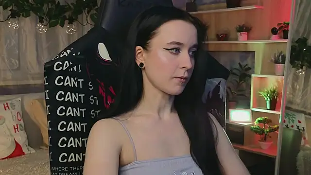 KiraLiLime online show from 03-05-25, 03:18