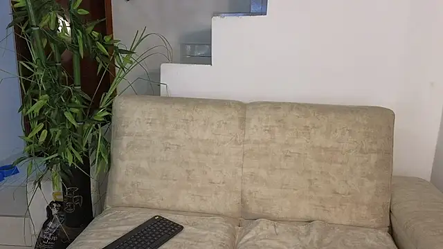 Snapshot of Lorenne_Miller chatting on 09-24-25, 02:04 Lorenne Miller online show from 09-24-25, 02:04