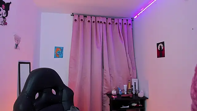 indra cam online show from 02-21-25, 10:39