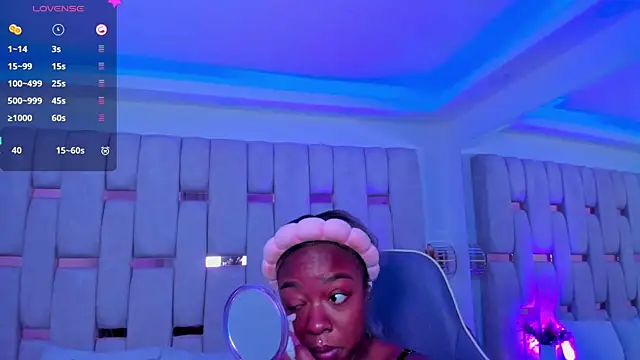 mia schwarz online show from 04-11-26, 07:51