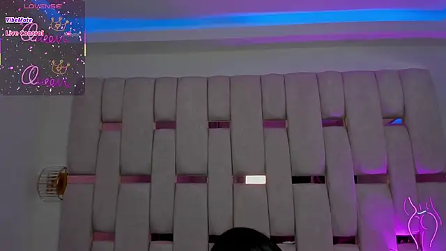 mia schwarz online show from 04-19-26, 01:54