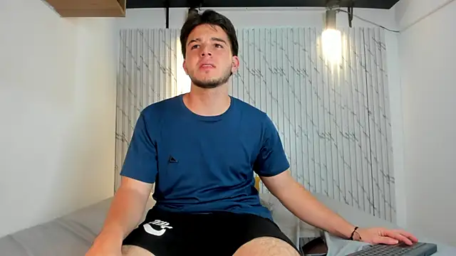 danielclarton1 online show from 01-28-25, 07:53