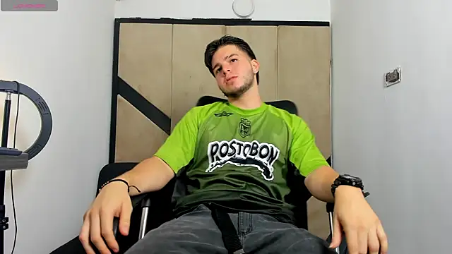 danielclarton1 online show from 01-30-25, 03:33