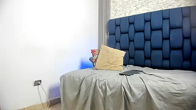 danielclarton1 online show from 02-12-25, 01:59