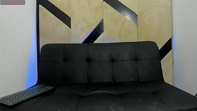 danielclarton1 online show from 03-06-25, 04:07