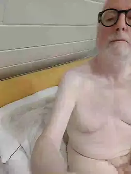 Greyhound70 online show from 03-10-25, 10:13