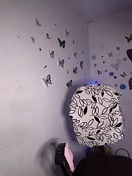 Snapshot of 1CANDYLOVE chatting on 02-11-25, 03:50 1CANDYLOVE online show from 02-11-25, 03:50