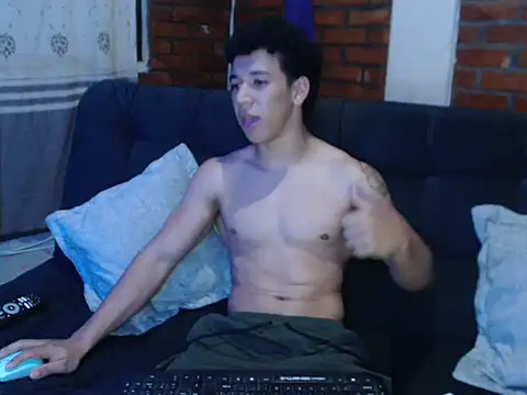 ethan noir online show from 12-30-24, 04:31