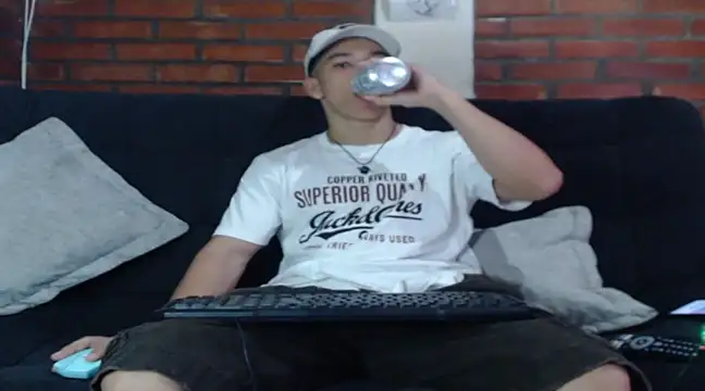 ethan noir online show from 01-16-25, 11:06