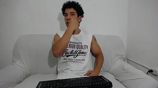 ethan noir online show from 02-16-25, 08:44