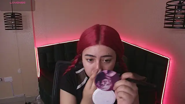 larissa01  online show from 03-20-25, 03:02