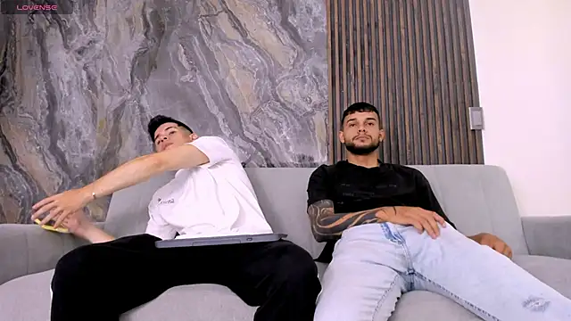 hot day online show from 02-21-25, 01:33