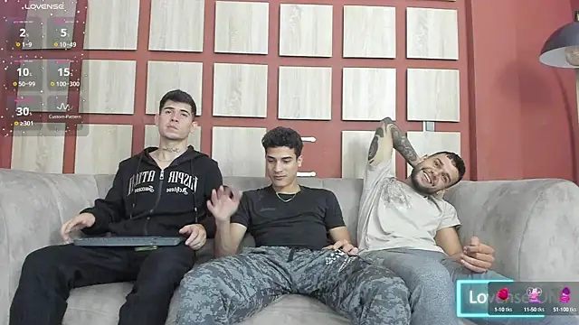 hot day online show from 03-13-25, 01:54