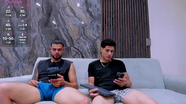 hot day online show from 10-15-25, 09:04