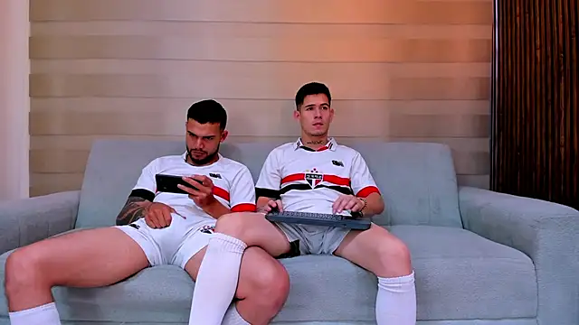 hot day online show from 10-21-25, 08:53