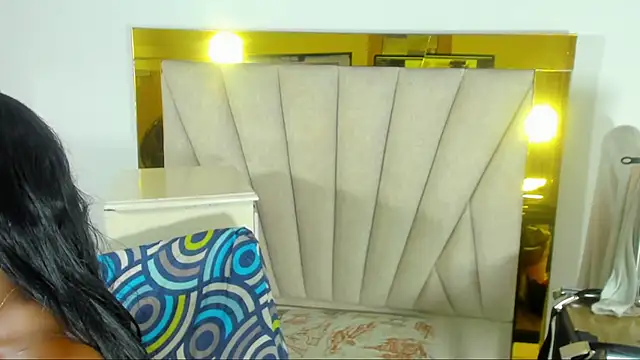 Evelonga 707 online show from 02-05-25, 07:10