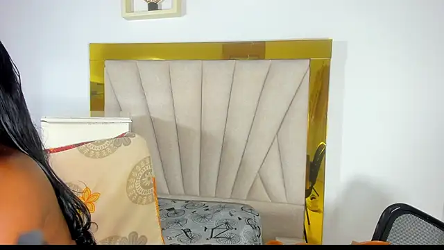 Evelonga 707 online show from 03-13-25, 07:06