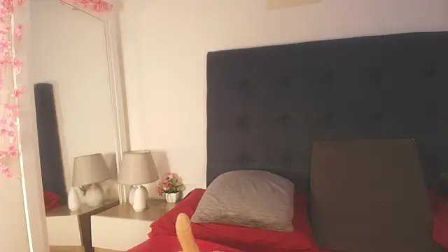 Evelonga 707 online show from 03-27-26, 07:13